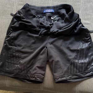 Nike NBA Icon Edition Golden State Warriors Men's Black Athletic Shorts